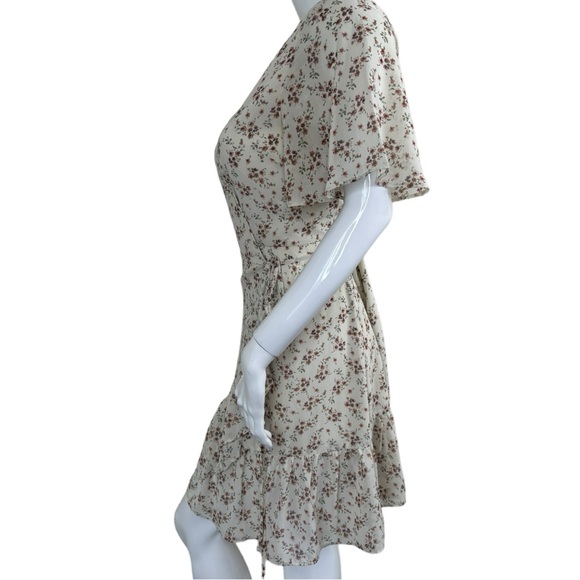 Olivia Grey flower pattern mini wrapped dress cream beige floral sundress NWT XL - Picture 6 of 15